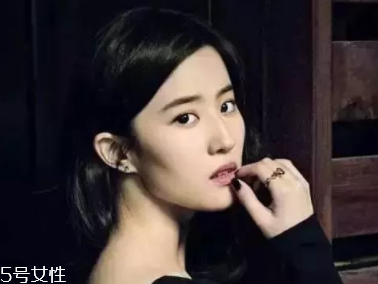 佛系發(fā)型怎么DIY？只要抓住這2個重點