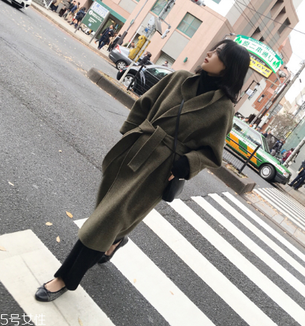 大衣為什么容易起球？四個(gè)妙招教你輕松解決