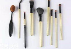 化妝刷買回來要洗嗎？為了衛(wèi)生要清洗