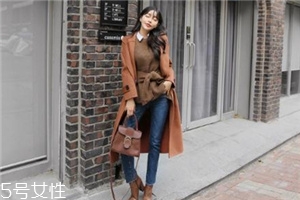 過(guò)膝大衣配什么褲子？各種混搭瞬間出眾