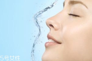 常見保濕成分有哪些？保濕三類原料要知道