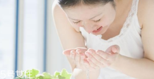 用毛巾洗臉可以嗎？油皮和中性皮可以