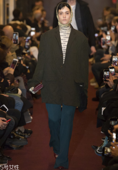 vetements2018秋冬系列服裝怎么樣_好看嗎？