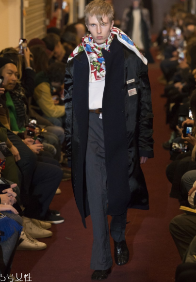 vetements2018秋冬系列服裝怎么樣_好看嗎？