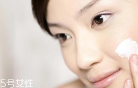 素顏霜美白原理是什么？添加色料二氧化鈦