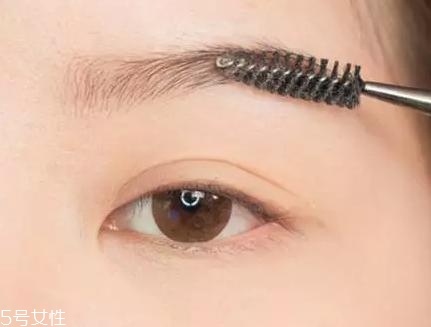 網紅的妝都是怎么化的？論女生眼妝的重要性