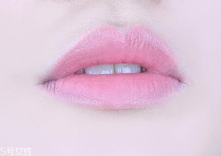 西柚色眼影怎么畫(huà)？教你畫(huà)高冷女神妝容