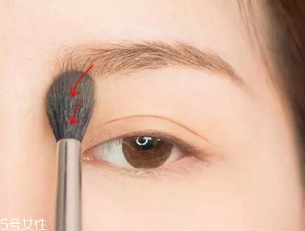 網紅的妝都是怎么化的？論女生眼妝的重要性