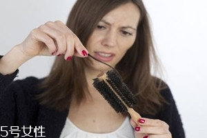 女人為什么經常掉頭發(fā)？從根本找原因