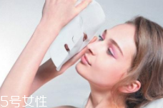 面膜和其他產(chǎn)品區(qū)別是什么？面膜保濕時(shí)間短