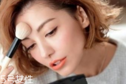 粉底液色號(hào)選錯(cuò)了怎么辦？可以充當(dāng)高光或陰影