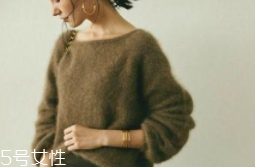 毛衣縮水怎么拯救？用柔順劑浸泡