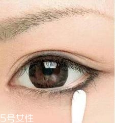 眼線液筆不出水怎么辦？畫眼線的常見誤區(qū)