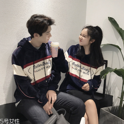 衛(wèi)衣掉色怎么辦？這樣洗不會掉色