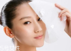 敷面膜為什么越久越干？體溫蒸發(fā)