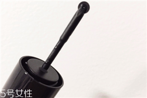 mac滾輪眼線液好用嗎？超棒的眼妝神器