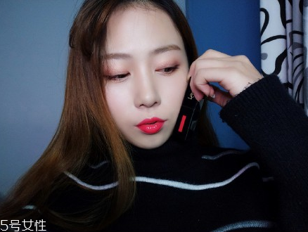 ysl圣羅蘭黑管唇釉哪個顏色好看？持久度加分