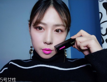 ysl圣羅蘭黑管唇釉哪個顏色好看？持久度加分