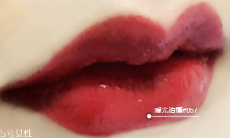 迪奧漆光唇釉哪個好看？讓妝效更持久