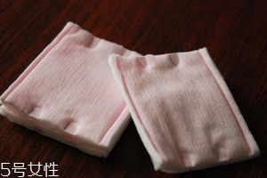 化妝棉和卸妝棉有什么區(qū)別？化妝棉功能更全