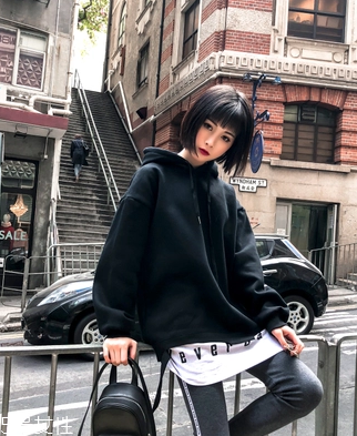 衛(wèi)衣怎么穿顯腿長？教你穿出大長腿