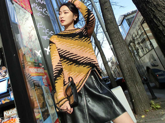 皮裙配什么上衣好看？教你做個硬糖女孩