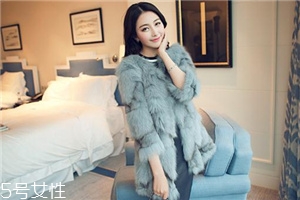 皮草什么顏色最顯氣質(zhì)？今年最流行的皮草顏色都在這了