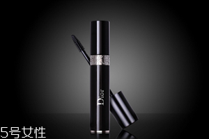 迪奧睫毛膏怎么樣？刷完睫毛膏再夾一次睫毛更卷翹
