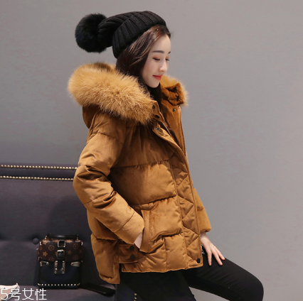 小個子女生適合什么款式棉服？打造冬日浪漫情緣