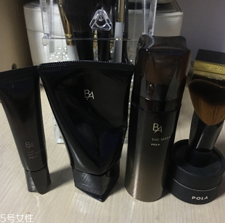 pola黑ba護(hù)膚品使用感受 用過(guò)你就會(huì)愛上它