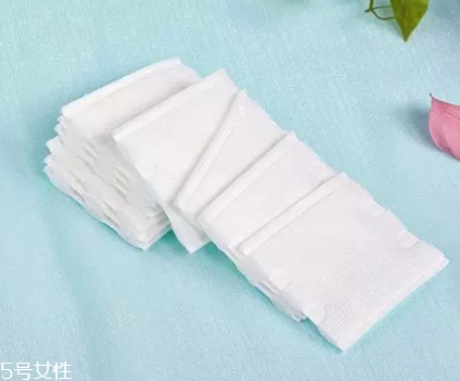 壓邊化妝棉有什么區(qū)別？不易變形