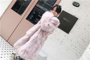 皮草可以用雪洗嗎？聽(tīng)聽(tīng)專家怎么說(shuō)