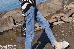 寬松牛仔褲配什么上衣？帶給你不一樣的美感
