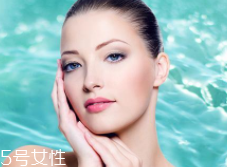 美白精華可以常年使用嗎？春秋用最好