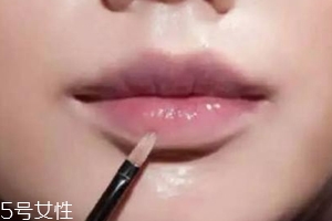 唇刷如何保養(yǎng)？溫柔對(duì)待更持久