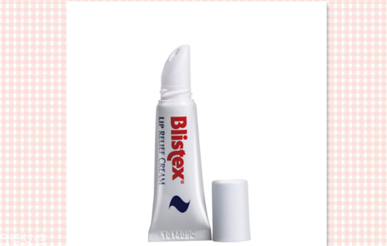 blistex唇膏有哪幾款？使用唇膏應(yīng)該適量