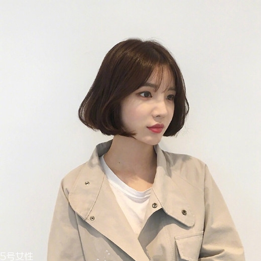 內(nèi)扣短發(fā)適合什么臉型？臉小是關(guān)鍵