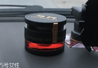 女士香水什么味道好？這6款香水親切又高級(jí)