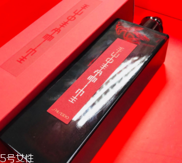 皮膚不吸收護膚品怎么回事？光用乳液面霜遠遠不夠