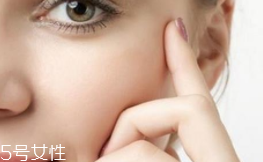 自然性的化妝品更安全嗎？警惕過敏源傷害肌膚