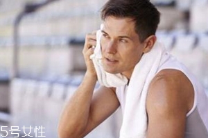 出很多汗是有益的嗎？出汗并不能排出有害物質(zhì)
