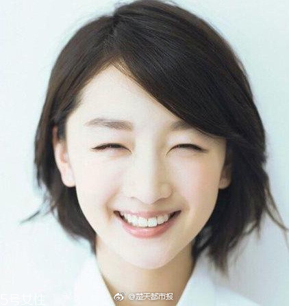 短發(fā)發(fā)尾外翻的發(fā)型怎么弄？誰弄誰美