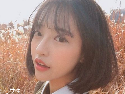 圓臉妹子適合什么發(fā)型？短發(fā)更能突顯氣質