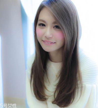鵝蛋臉扎什么馬尾好看？肉肉臉適合這些發(fā)型