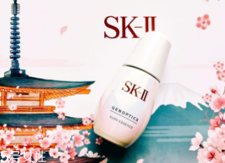 送閨蜜新年禮物怎么挑選？送這些美妝產(chǎn)品她會尖叫