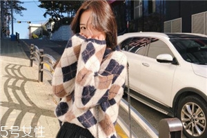 毛衣買(mǎi)小了怎樣能變大？跟著小編這樣做