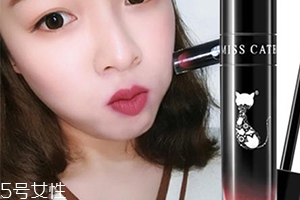 透明唇蜜哪個(gè)牌子好？打造玻璃唇效果