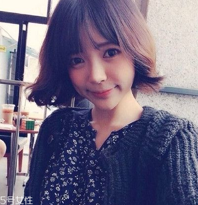 短發(fā)卷發(fā)怎么弄好看？裴秀智發(fā)型同款get