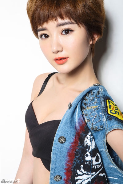 外翹短發(fā)適合什么臉型？再燙內(nèi)扣你就out了