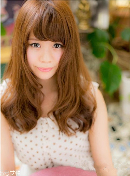 鵝蛋臉扎什么馬尾好看？肉肉臉適合這些發(fā)型